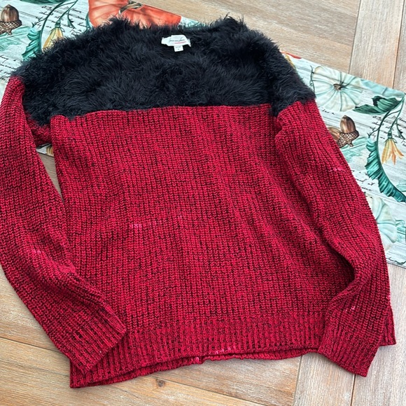 Beautiful sweater Two by Vince Camuto - Picture 5 of 6